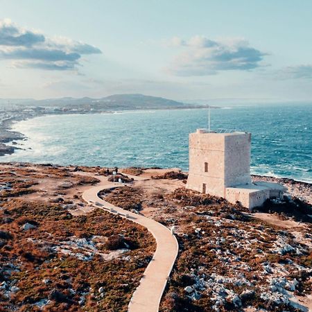 Limestone Sun Suites Sliema Bagian luar foto