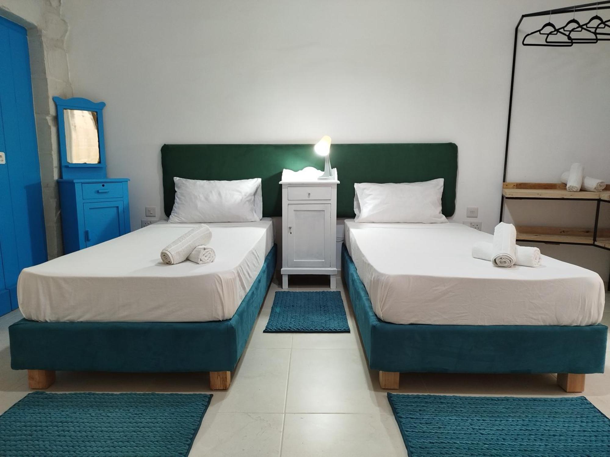 Limestone Sun Suites Sliema Ruang foto
