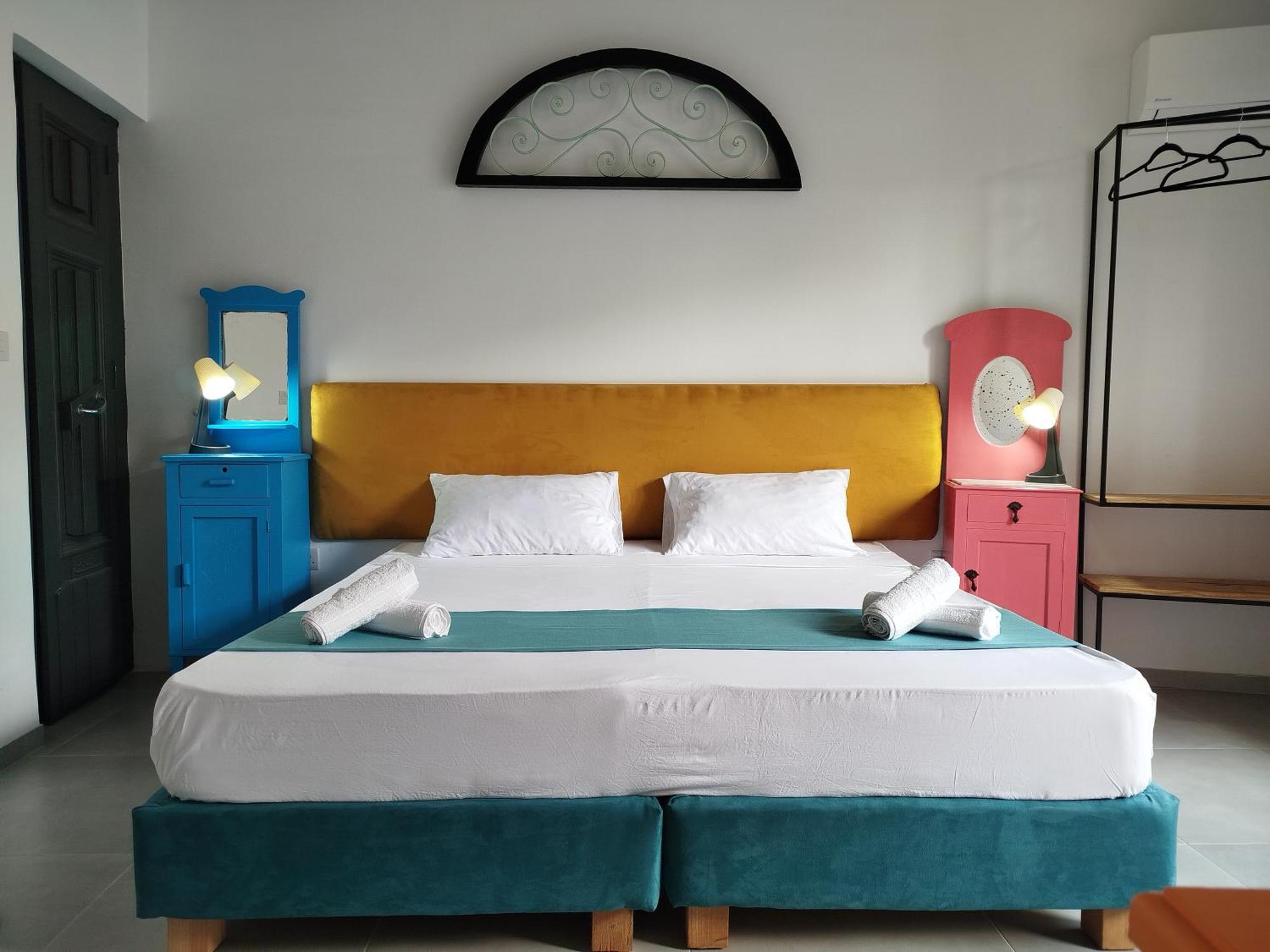 Limestone Sun Suites Sliema Bagian luar foto