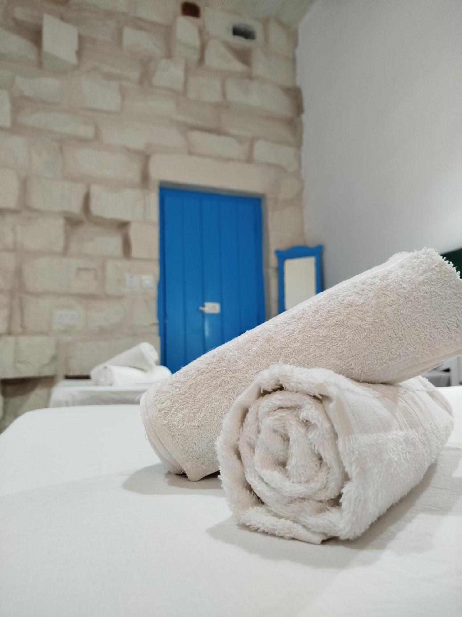 Limestone Sun Suites Sliema Bagian luar foto