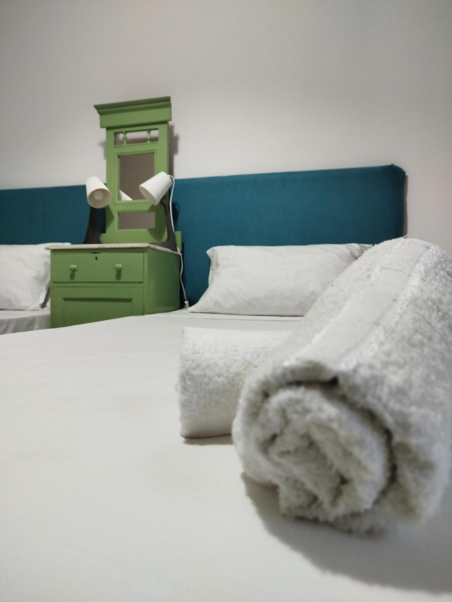 Limestone Sun Suites Sliema Ruang foto